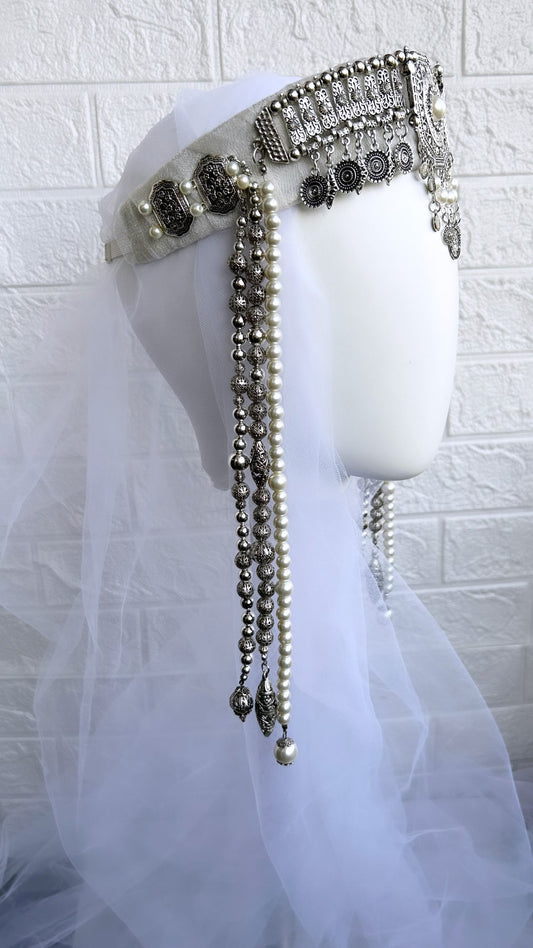 Headpiece “Lusavorik”