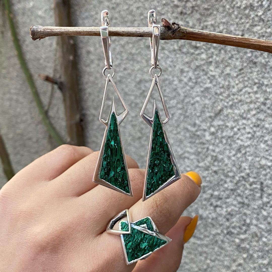 Sienta Set — The Play of Triangles Sterling Silver 925 with Natural Malachite