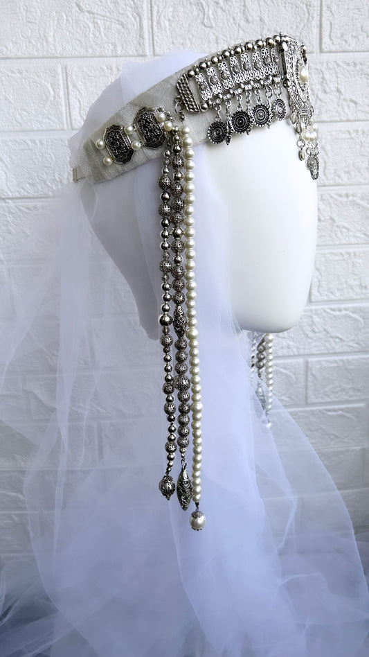 Headpiece “Lusavorik”