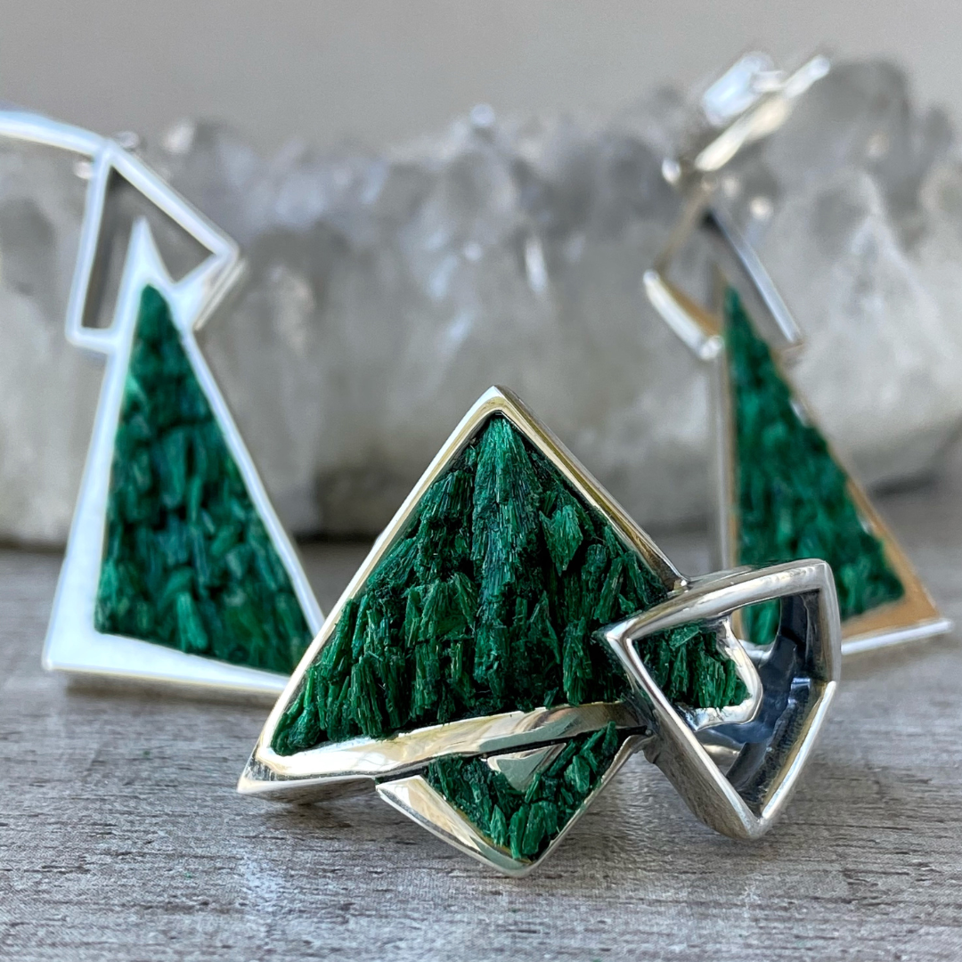 Sienta Set — The Play of Triangles Sterling Silver 925 with Natural Malachite