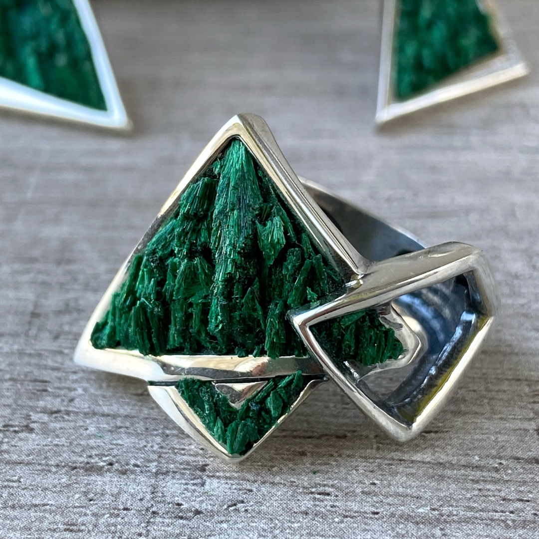 Sienta Set — The Play of Triangles Sterling Silver 925 with Natural Malachite