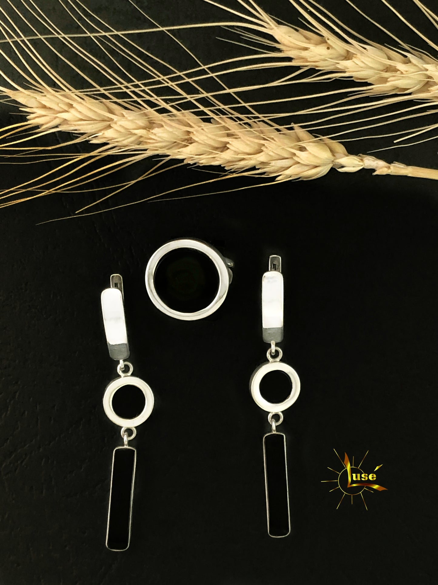 Onyx Silver Jewelry Set
