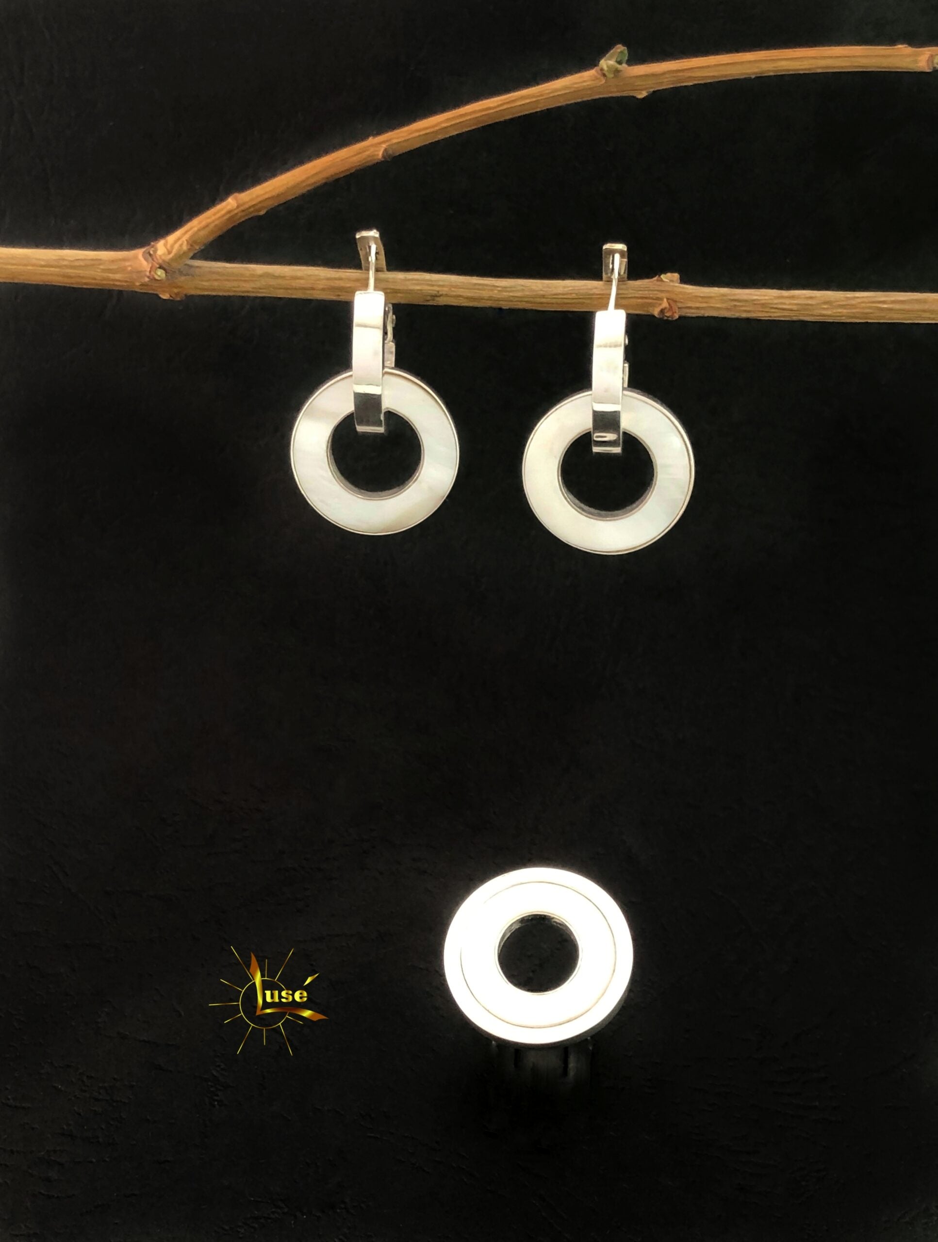 “White Nacre” Silver Jewelry Set