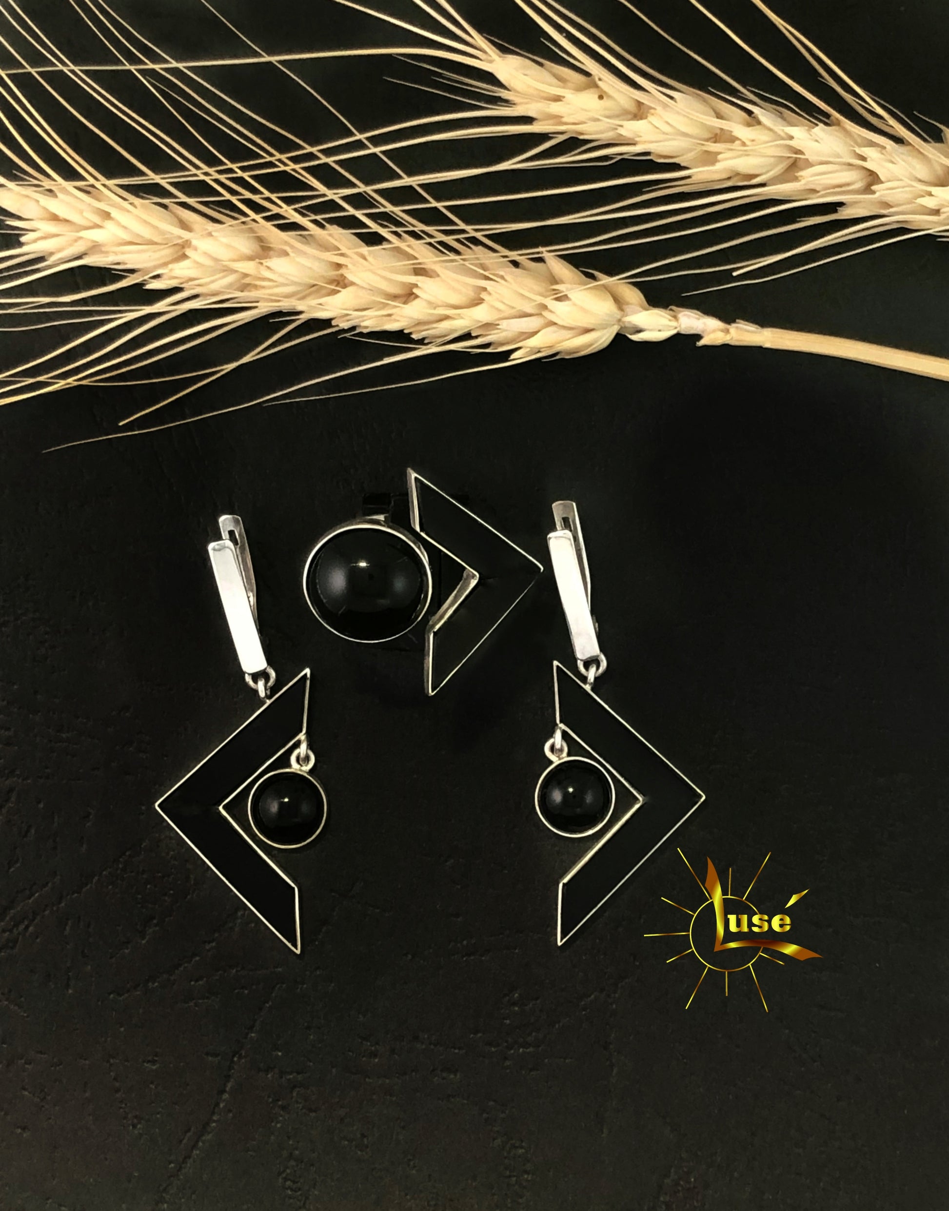 Onyx Silver Jewelry Set