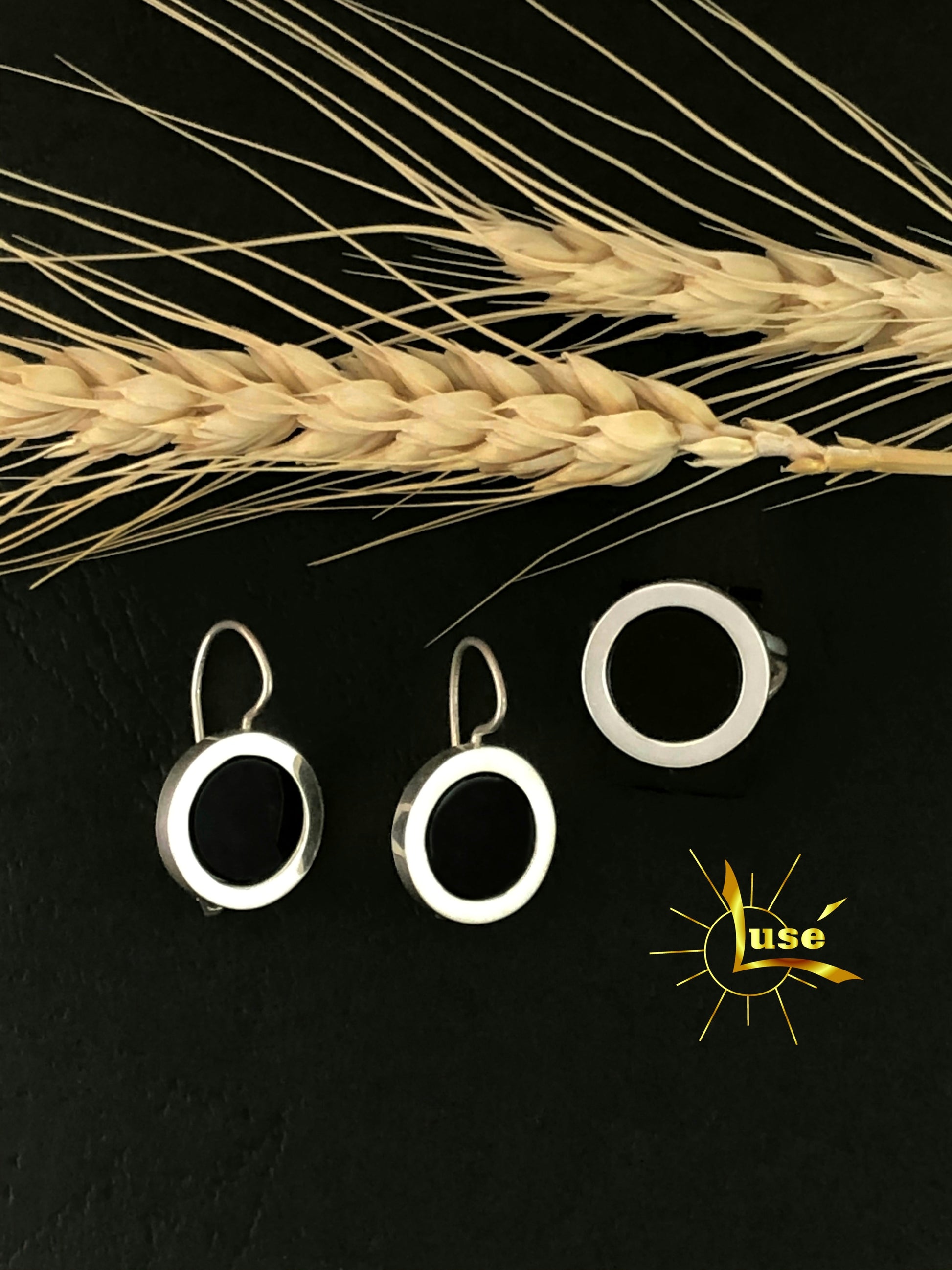 Onyx Silver Jewelry Set