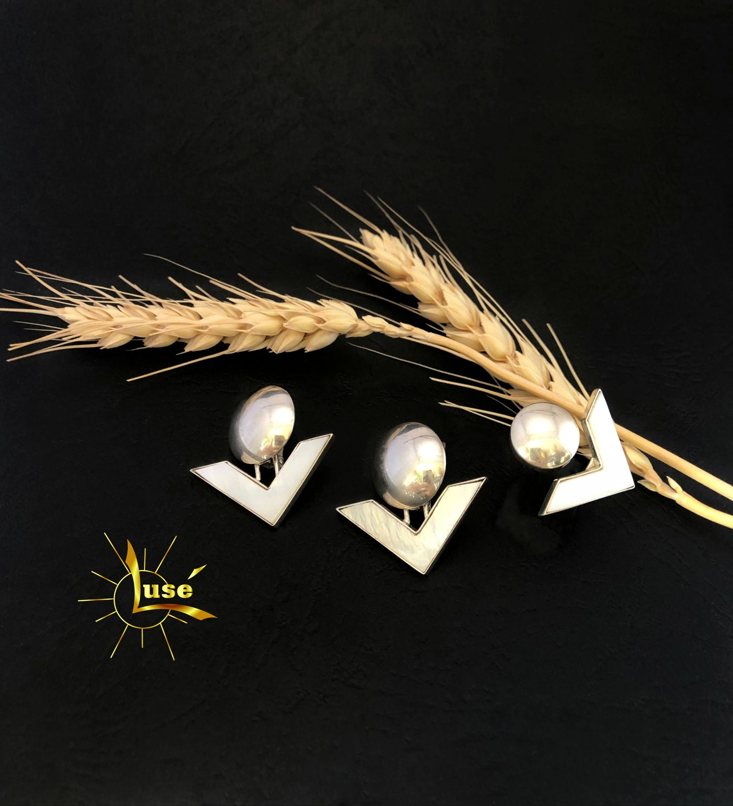 "White Nacre" Silver Jewelry Set