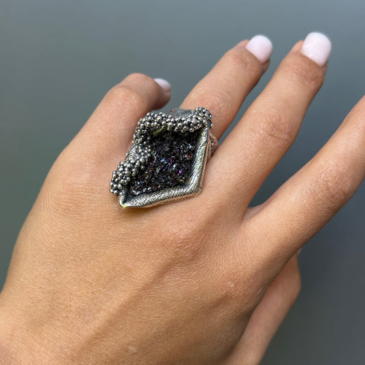 Exclusive silver ring with karborundum
