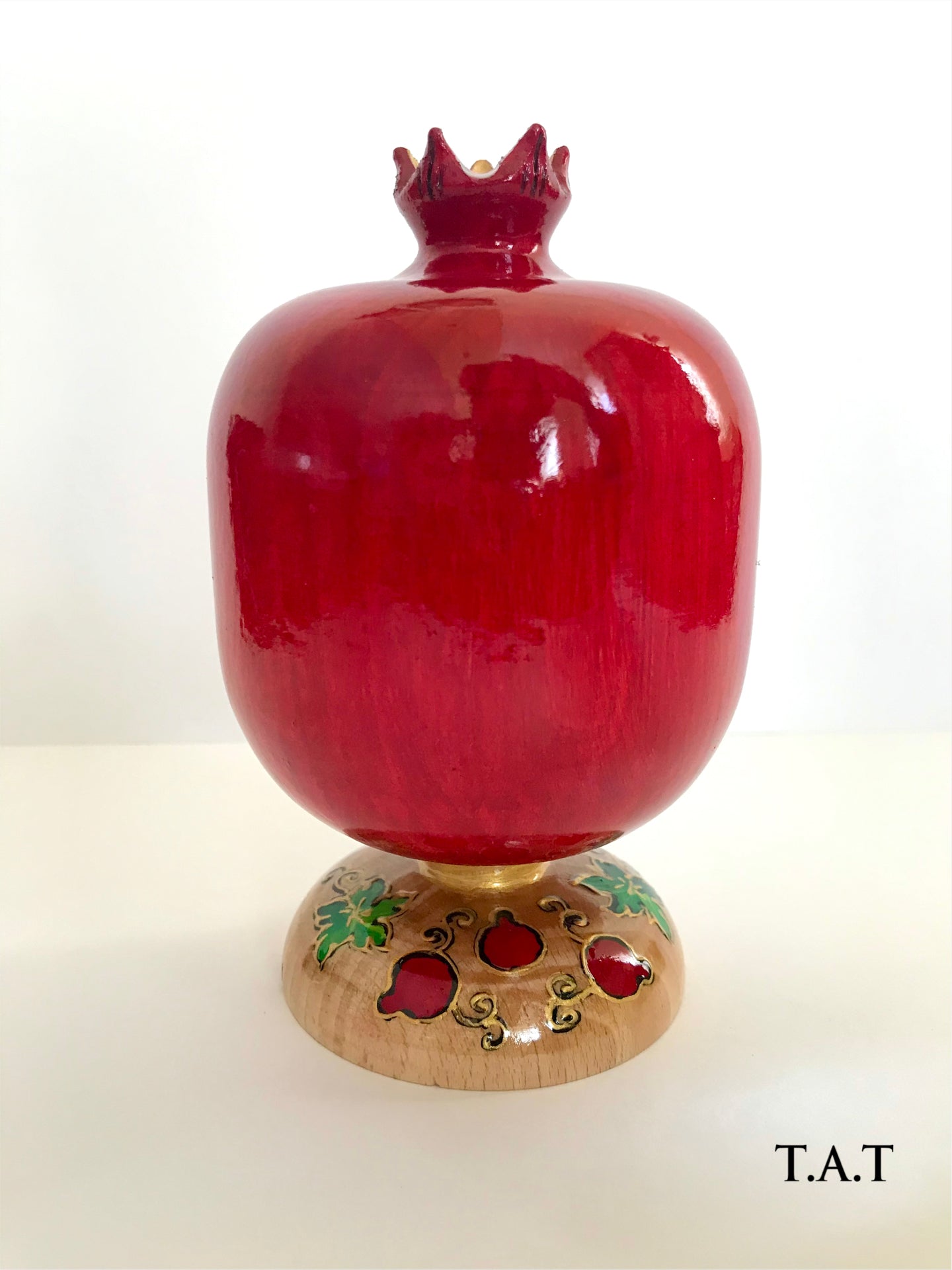Wooden Pomegranate with Dolls