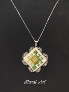 silver necklace vasbouragan embroidery