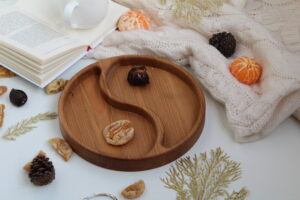 Platter for dried fruits and nuts