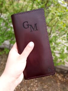 Men’s long leather wallet