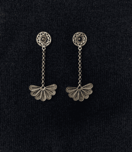 Silver filigree earrings 08