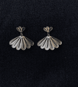 Silver filigree earrings 09