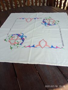 Handmade tablecloth (025)