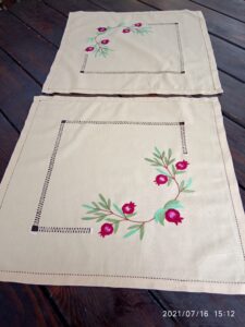 Handmade tablecloth (035)