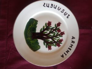 Souvenir plate (039)