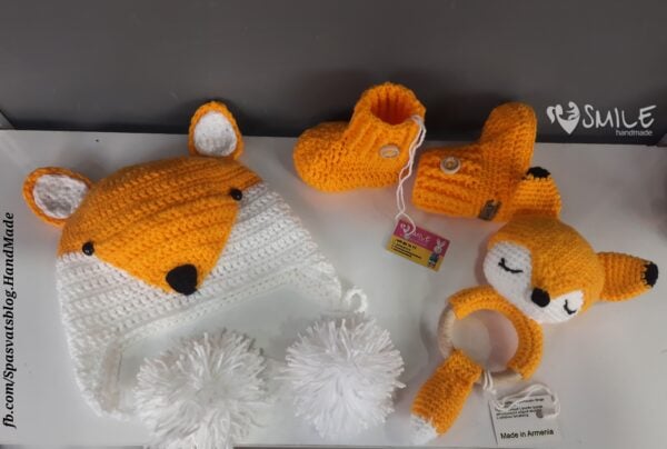 Knitted Fox Form Items