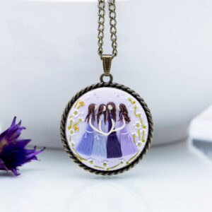 Lilac Necklace “Four Sisters”