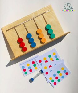 Wooden coloful developing toy with flashcards