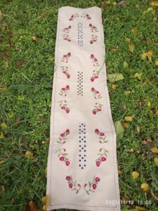 Handmade tablecloth (041)