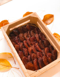 Dried fruit , Red plum