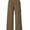 ​Classic tailored trousers