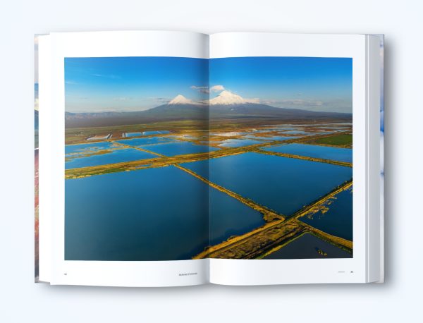 Undiscovered Armenia - A Book of Rarely Seen Photographs by Ararat Box