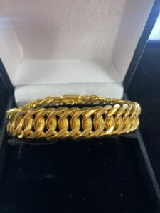 120.5 grams 21 Karat Gold Gourmet Link Bracelet