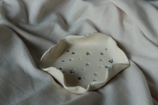 Ceramic plate from "Collection of hidden dreams"