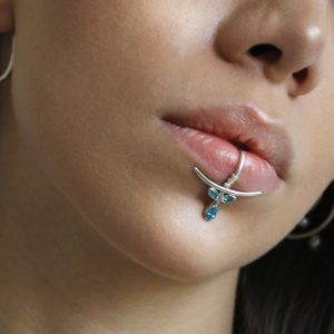 NO PIERCING REQUIRED Silver Fake Lip Ring, Fake Lip Piercing, Faux Lip Ring, Fake lip Cuff, Coachella Jewelry, Lip Jewelry, Lip Hoop Ring