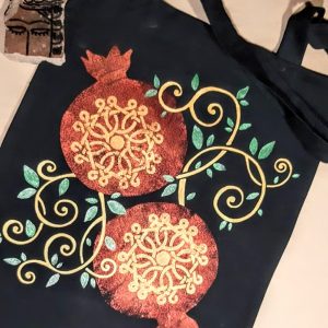 Tote bag