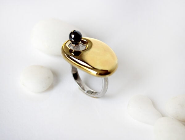 Minimal Statement Ring, Promise Ring, Elegant curves, Modern gold ring, Onyx Ring For Woman, Nature, Gemstone Ring, Silver/ Gold Plated