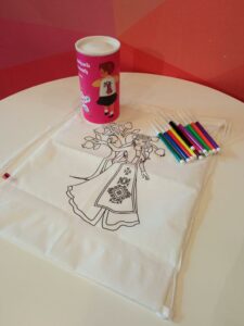 Nerkir inkt _ Coloring string bag for children