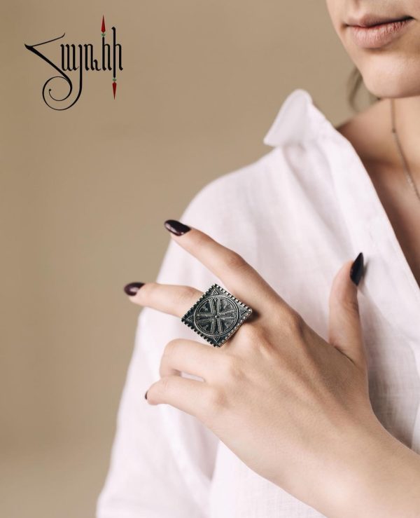 Amroc Sterling Silver Ring – A Symbol of Strength & Elegance