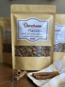 Darcheen Granola – Almond and Raspberry 300 grams