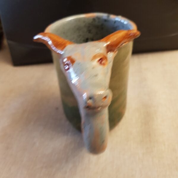 "Taurus" Clay Cup