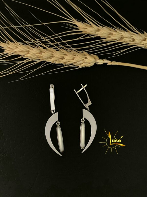 Nacre Silver Earrings