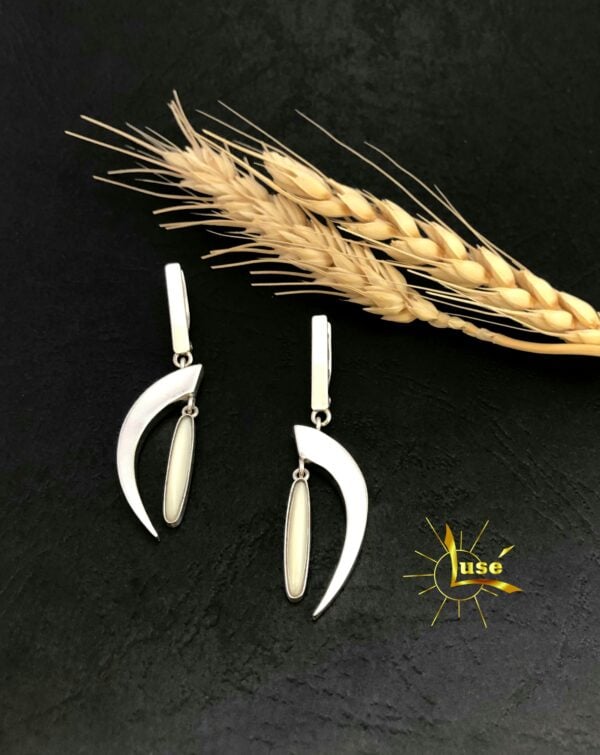 Nacre Silver Earrings