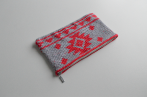 Armenian Casual Chic Tapestry Crochet Clutch