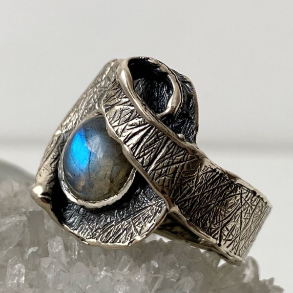 Labradorite Silver Ring