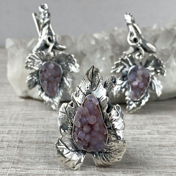 Chalcedony and Sterling Silver Jewelry Set