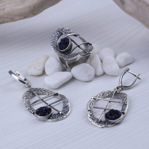 Jewelry set with natural azurite