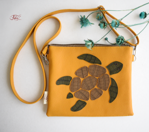 Turtle crossbody bag for children, for teens