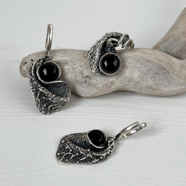 Onyx Silver Jewelry Set