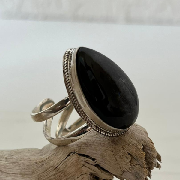 SIlver obsidian ring | handmade jewelry | by Shahinian studio