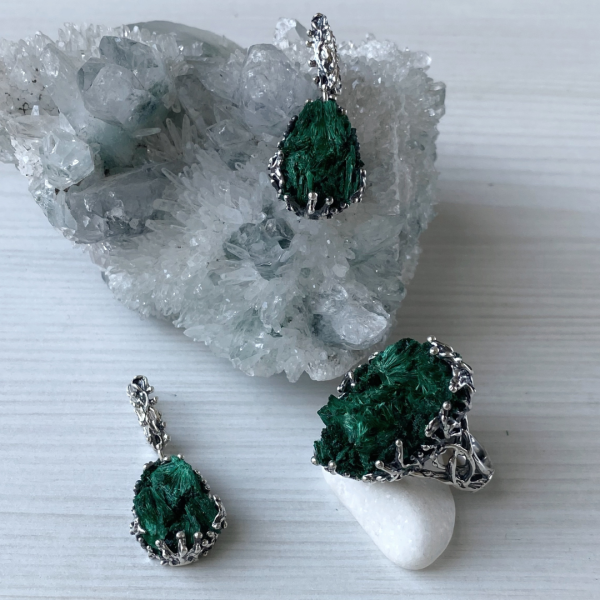 Sterling Silver Velvet Malachite Jewelry Set