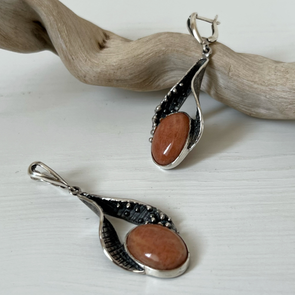 Sterling Silver Peach Stone Jewelry Set