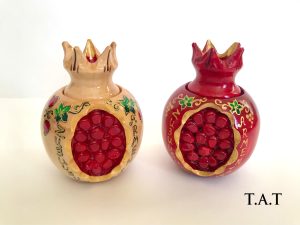 Pomegranates for spice