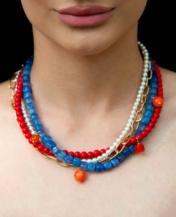 Tricolor Necklace with Natural Gems