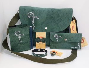 Green accessories set with Armenian birdletter G